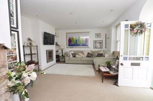 Photo 13- click for photo gallery